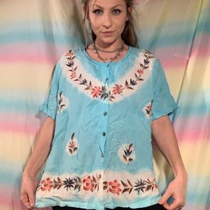 🌸 beautiful L.S.I blouse 🦋